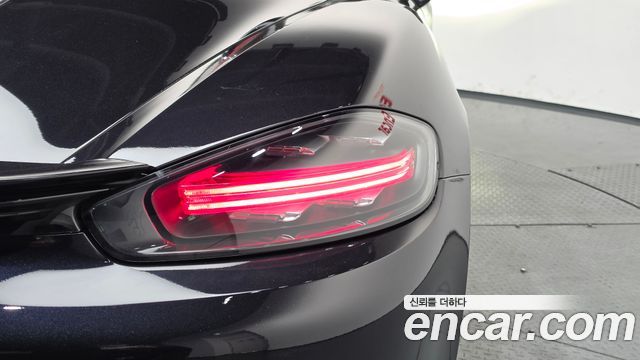 Porsche 718 2022 — photo 9