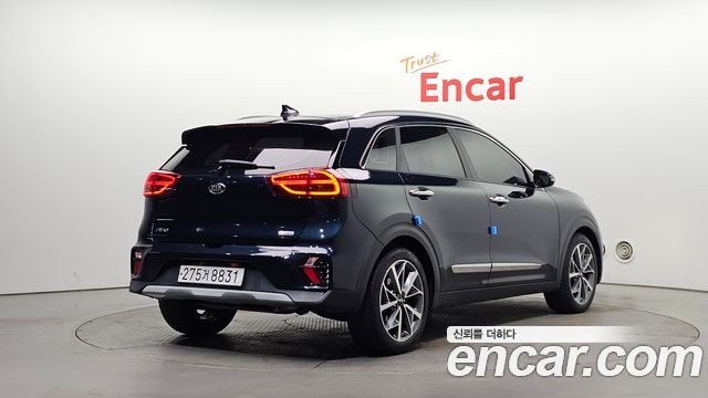 Kia Niro 2020 — photo 2