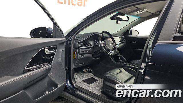 Kia Niro 2020 — photo 10