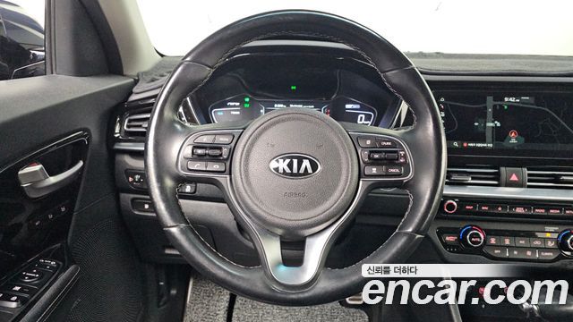 Kia Niro 2020 — photo 15