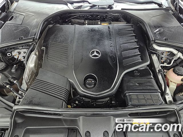 Mercedes-Benz S-Class 2021 — photo 19