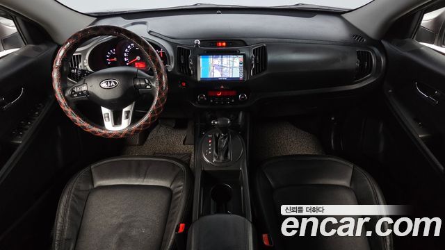 Kia Sportage 2012 — photo 10