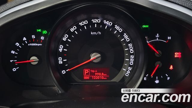 Kia Sportage 2012 — photo 11
