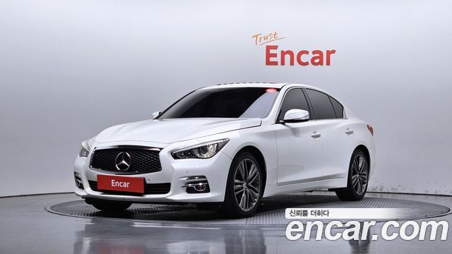 Infiniti Q50 2016 — photo 1