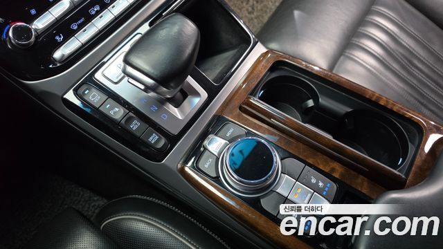 Genesis EQ900 2018 — photo 9