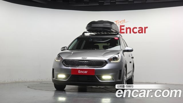 Kia Niro 2018 — photo 3