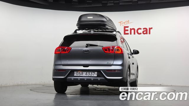 Kia Niro 2018 — photo 4
