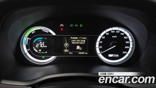 Kia Niro 2018 — photo 11