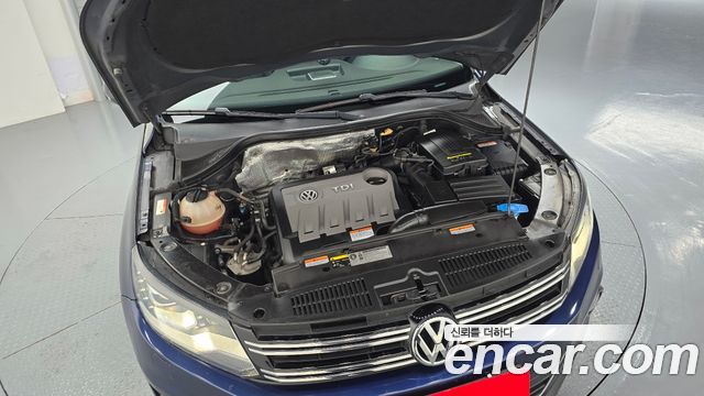 Volkswagen Tiguan 2015 — photo 6