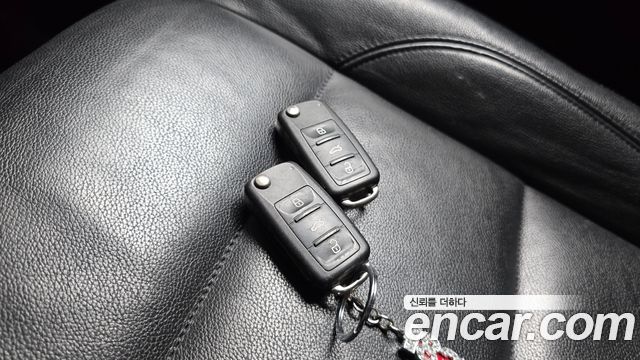 Volkswagen Tiguan 2015 — photo 19