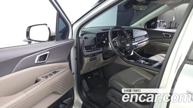 Kia Canival 2024 — photo 13