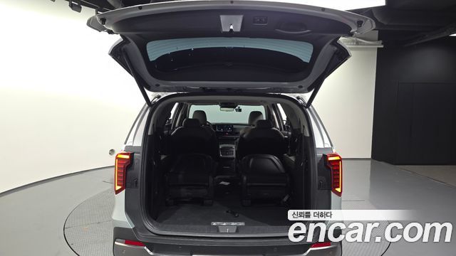 Kia Canival 2024 — photo 26