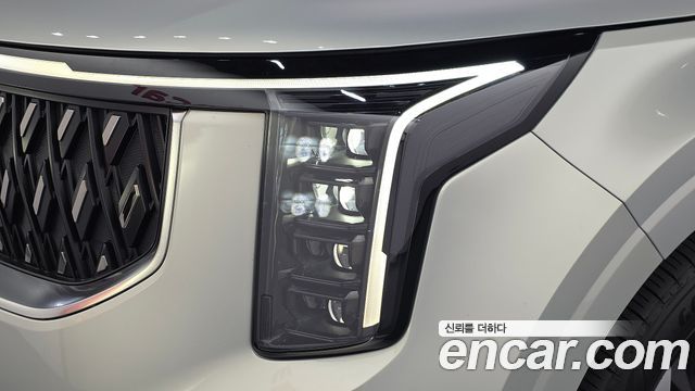 Kia Canival 2024 — photo 8