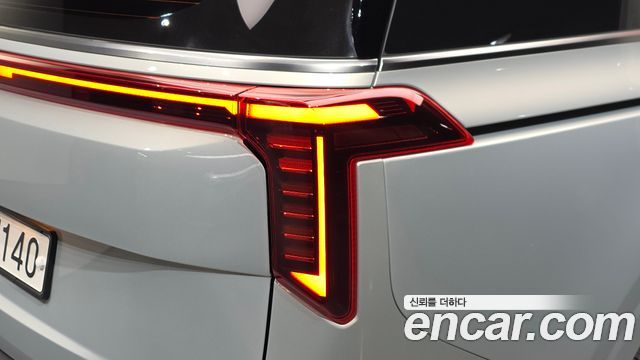 Kia Canival 2024 — photo 9