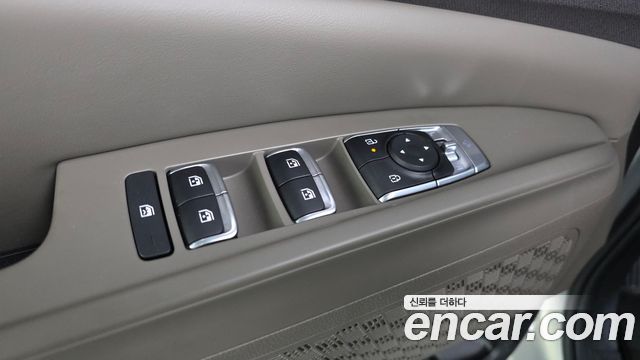 Kia Canival 2024 — photo 28