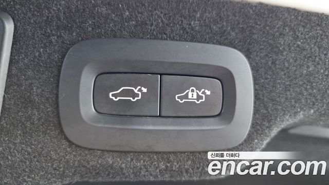 Volvo S90 2021 — photo 24
