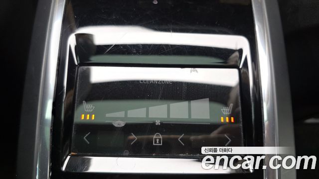 Volvo S90 2021 — photo 35