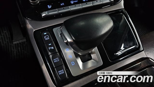 Genesis EQ900 2016 — photo 12