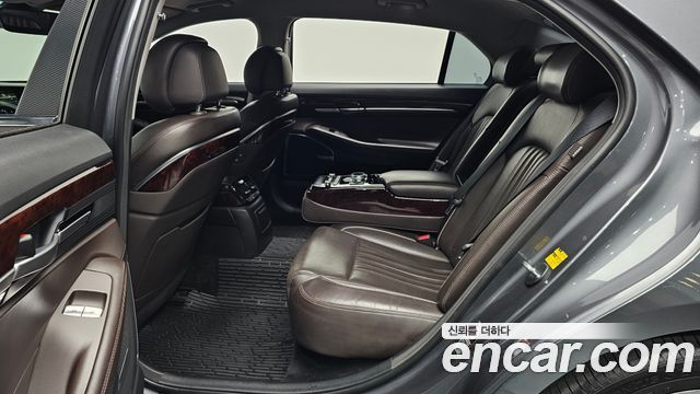 Genesis EQ900 2016 — photo 18