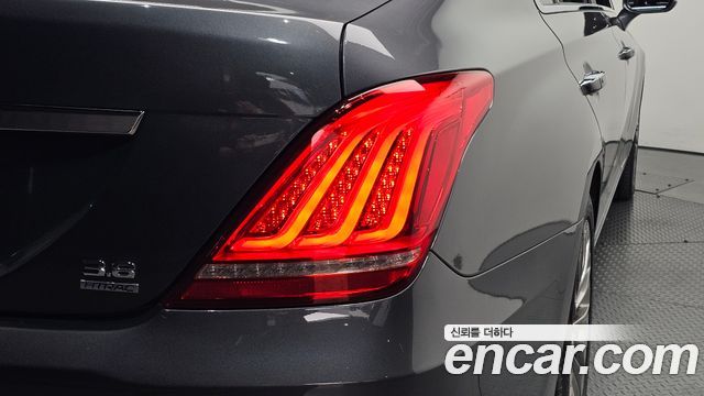 Genesis EQ900 2016 — photo 9