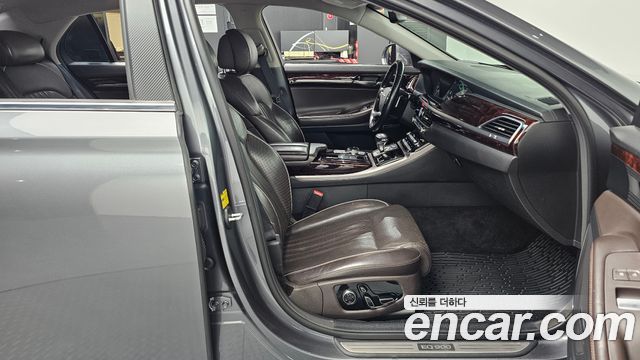 Genesis EQ900 2016 — photo 16
