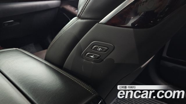 Genesis EQ900 2016 — photo 31