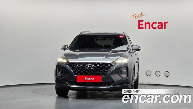 Hyundai Santafe 2019 — photo 3