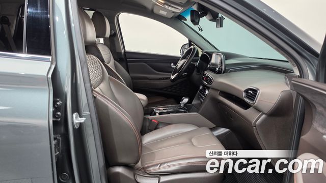 Hyundai Santafe 2019 — photo 11