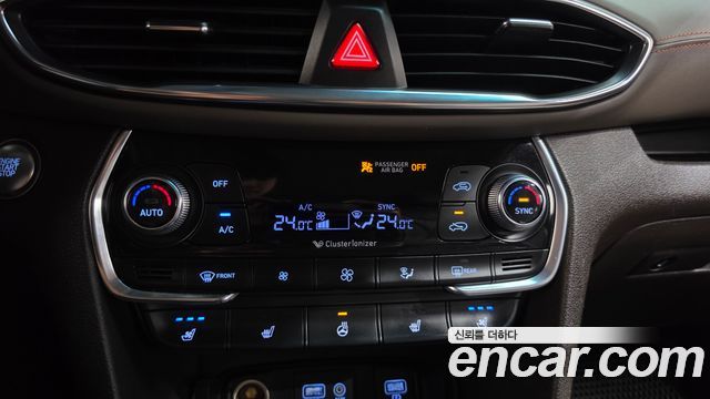 Hyundai Santafe 2019 — photo 17