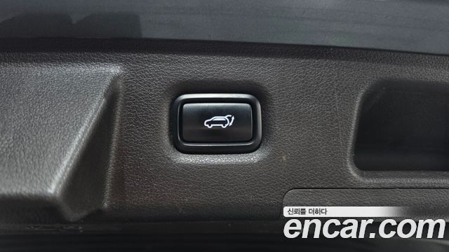 Hyundai Santafe 2019 — photo 19