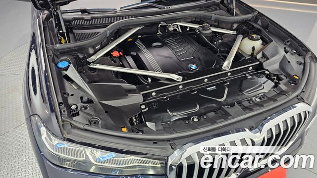 BMW X7 2022 — photo 6