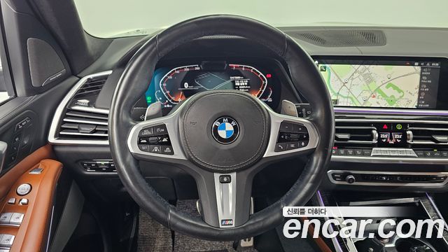 BMW X7 2022 — photo 20