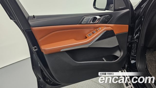 BMW X7 2022 — photo 14