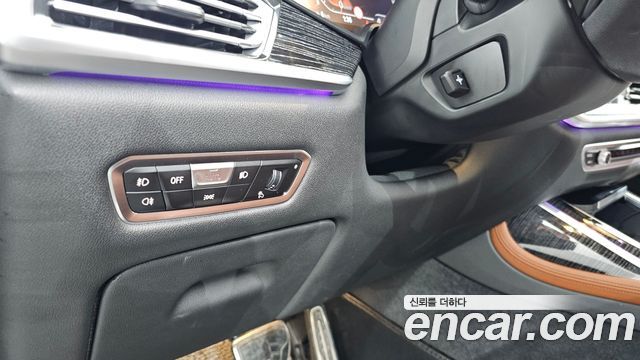 BMW X7 2022 — photo 27