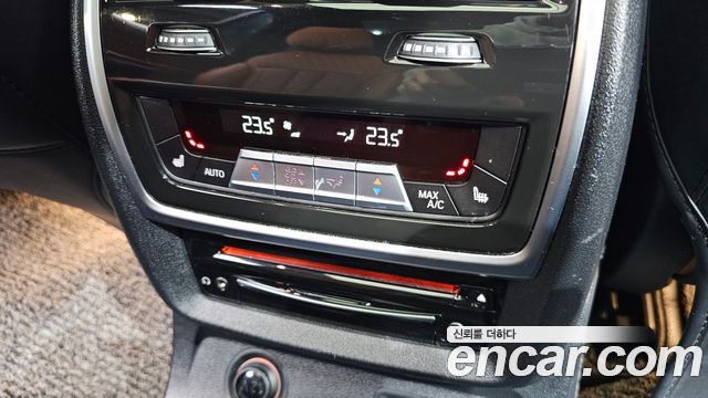 BMW X7 2022 — photo 31