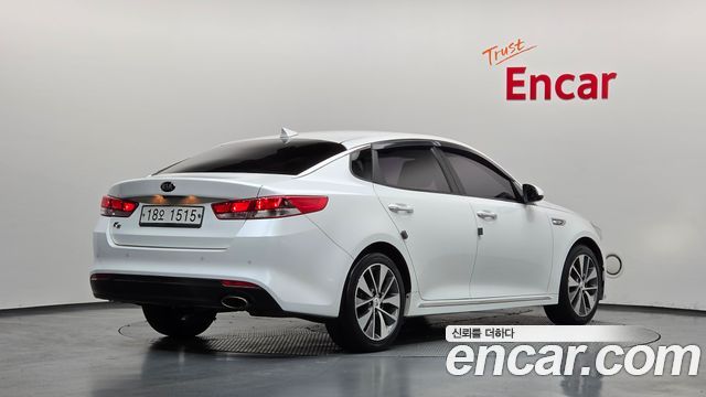 Kia K5 2017 — photo 2