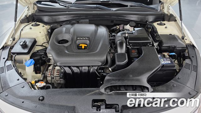 Kia K5 2017 — photo 6
