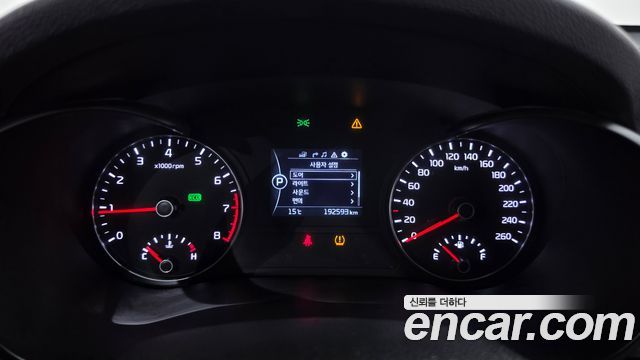 Kia K5 2017 — photo 8