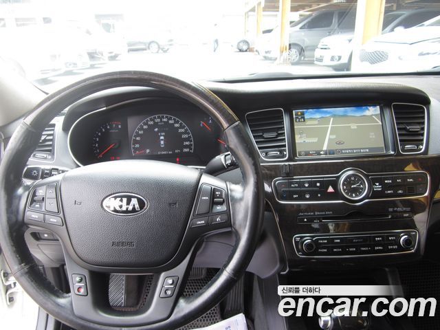 Kia K7 2013 — photo 9