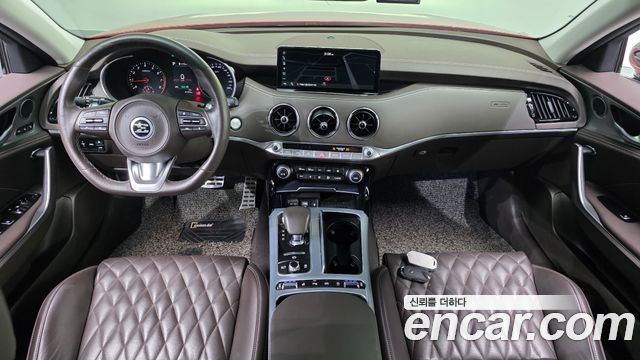 Kia Stinger 2021 — photo 10