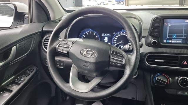 Hyundai Kona 2018 — photo 12