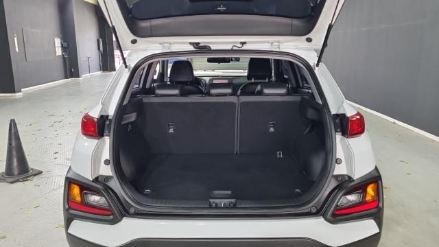 Hyundai Kona 2018 — photo 17
