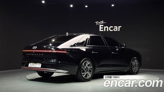 Hyundai Grandeur 2023 — photo 2