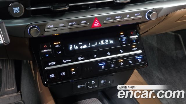 Hyundai Grandeur 2023 — photo 16