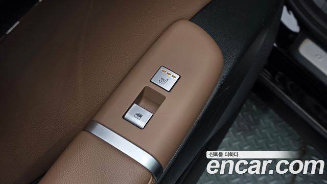 Hyundai Grandeur 2023 — photo 18
