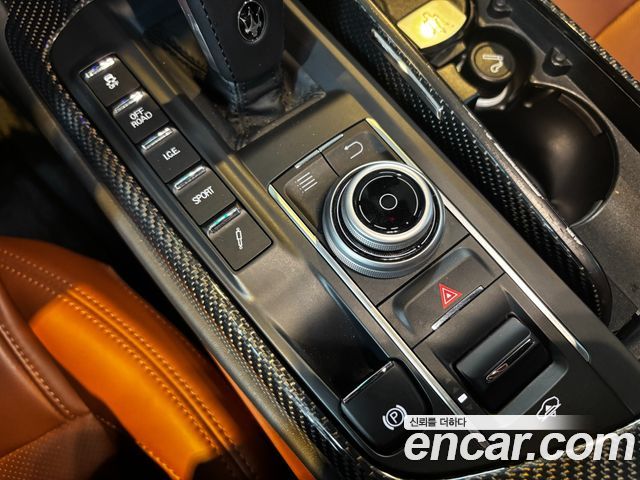 Maserati Levante 2020 — photo 14