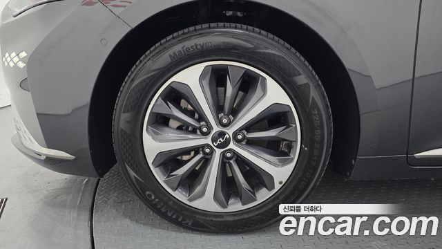 Kia K8 2022 — photo 5