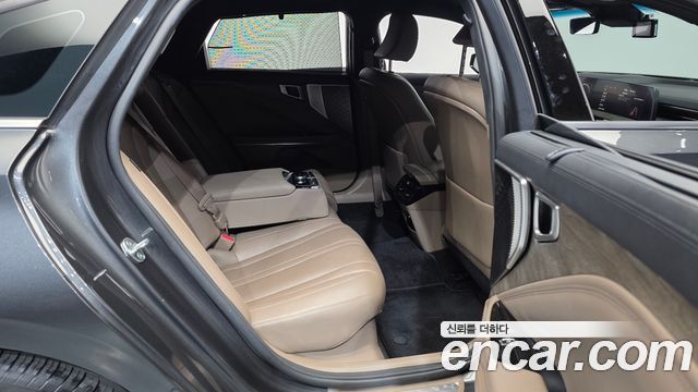 Kia K8 2022 — photo 12