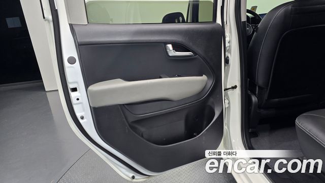 Kia RAY 2023 — photo 15