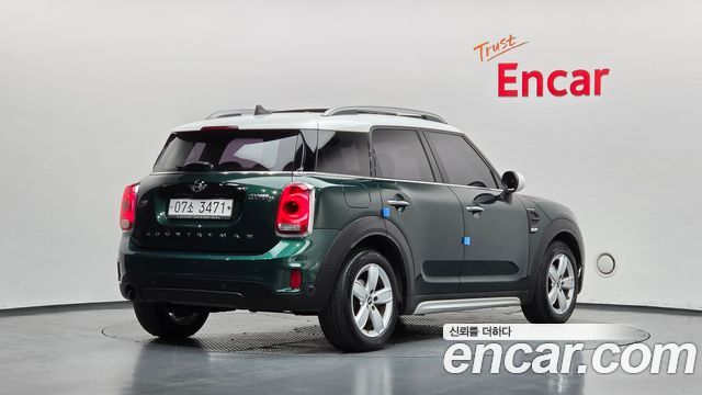 Mini Countryman 2017 — photo 2